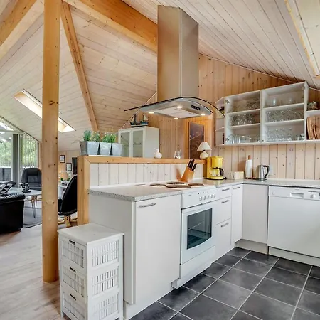 Feriehus Medard - 2km From The Sea By Interhome *