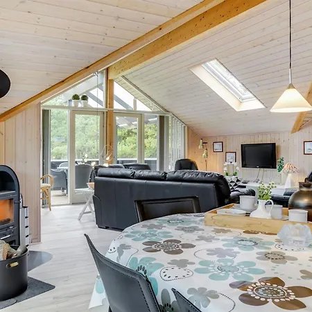 Feriehus Medard - 2km From The Sea By Interhome