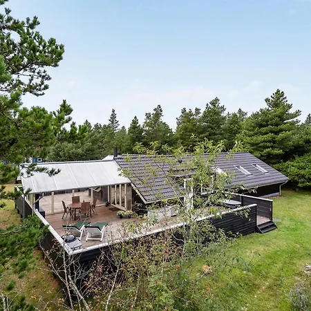 Medard - 2km From The Sea By Interhome Blåvand