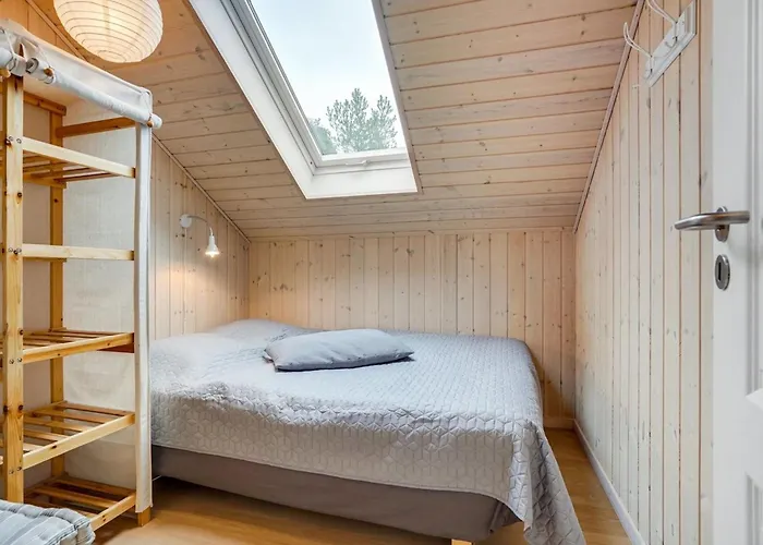 Medard - 2km From The Sea By Interhome