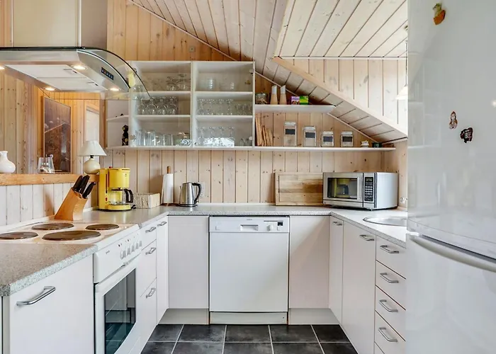 Prázdninový dům Medard - 2km From The Sea By Interhome *